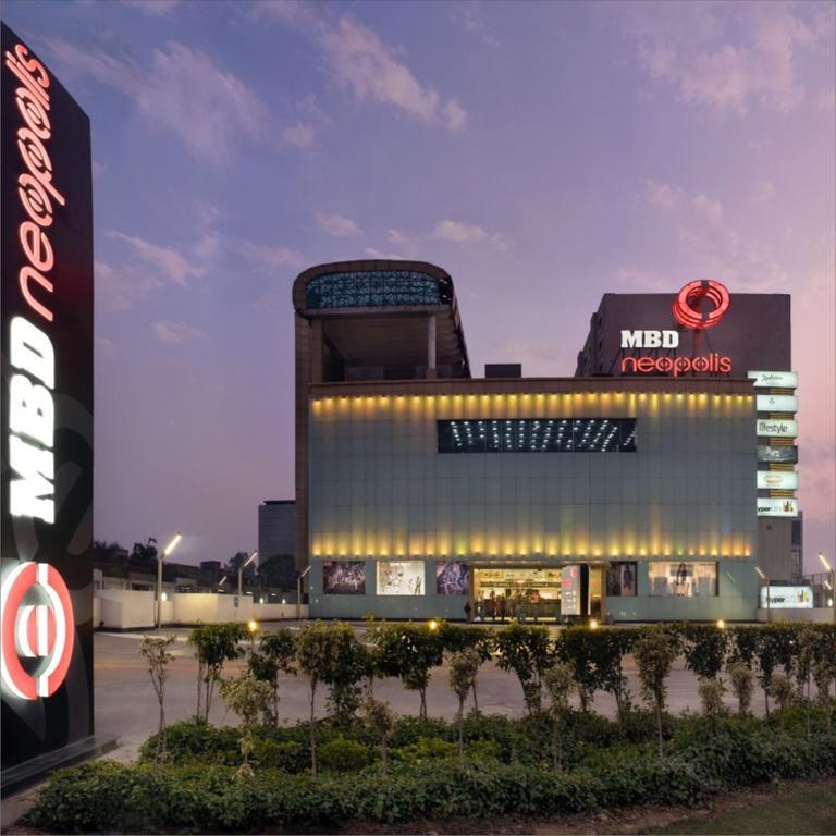 Radisson Blu Hotel Mbd Ludhiana Exterior foto